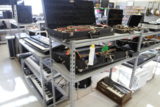Keyboards for sale in Las Cruces