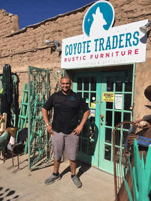 Rustic furniture store in Las Cruces - Coyote Traders