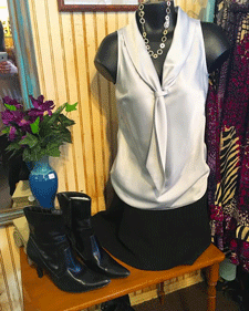 Ladies used outfits at Las Tienda de Jardin Boutique in Las Cruces