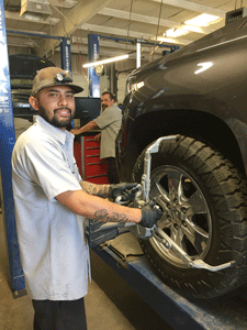 Lowest price wheel alignment in Las Cruces, NM